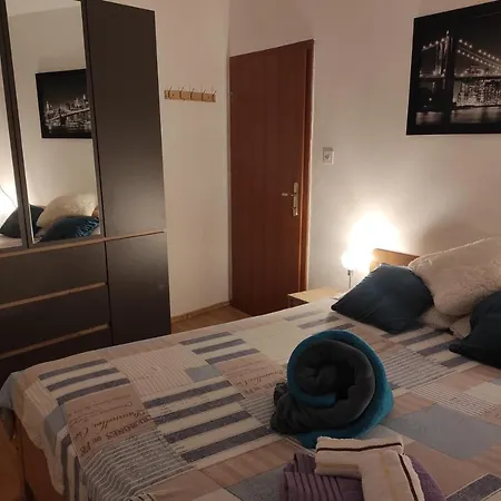 Kuca Za Odmor Bodulski Raj 3R Case de vacanță