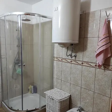 Kuca Za Odmor Bodulski Raj 3R Case de vacanță