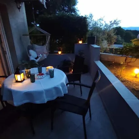 Kuca Za Odmor Bodulski Raj 3R Case de vacanță